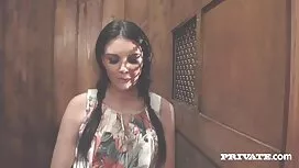 Đỏ nóng Lauren phim  ...