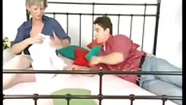 Nữ sinh Nhật Bản thố ...